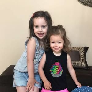 Meet your Posher, Danielle